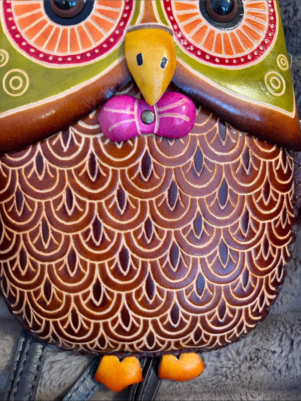 Hand-Painted Brown Owl Crossbody/Backpack with Pink Bow - Picture 7 of 8